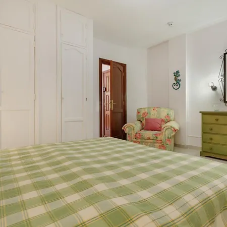 Casa Paradise Jannest Адехе